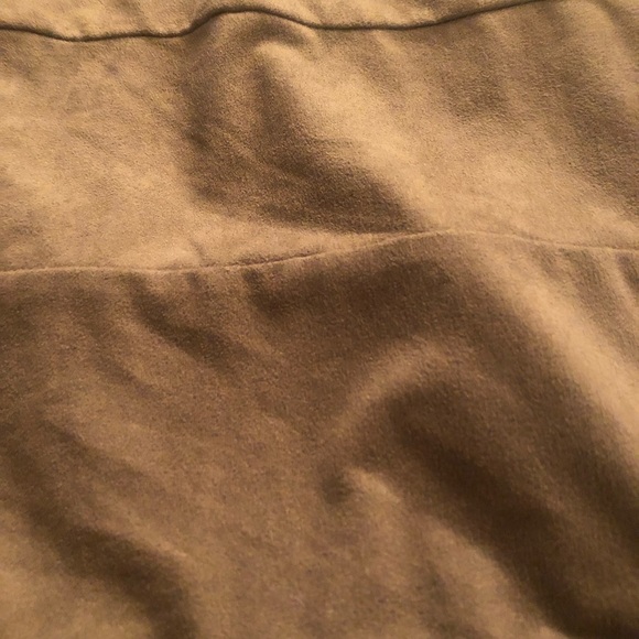 XXI large tan faux suede skirt pull on with stretch - Picture 4 of 6